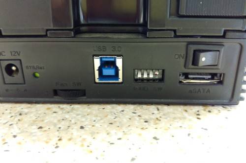 Vantec NexStar HX4R Quad 3.5" External Hard Drive RAID Enclosure with Fan (SATA to USB 3.0 & eSATA)