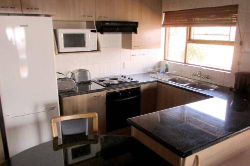 !! SWEEPING VIEWS ! 4-night stay @ Crystal Springs Mountain Lodge 27 Nov - 1 Dec 2023 (2 bedroom)