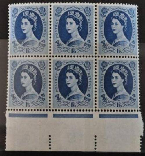 GREAT BRITAIN QUEEN ELIZABETH II - 1/6 BLOCK OF STAMPS - L/H/M