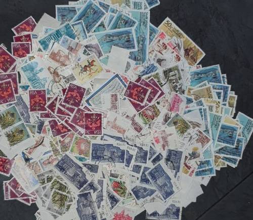 South Africa 1000 Stamps (Bid Per Stamp)