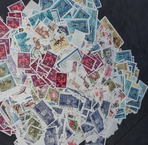 South Africa 1000 Stamps (Bid Per Stamp)
