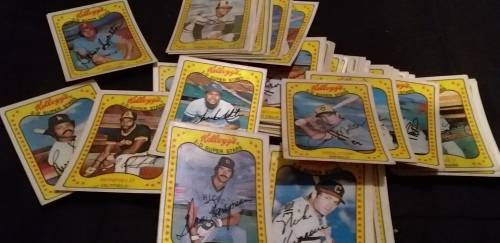 1981 KELLOGG`S 3D BASEBALL CARDS