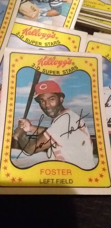 1981 KELLOGG`S 3D BASEBALL CARDS