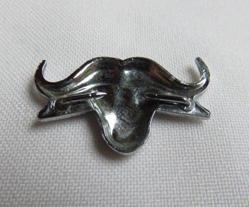32 BATTALION CHROMED COLLAR BADGE-APPROVED IN 1977- 2 PINS