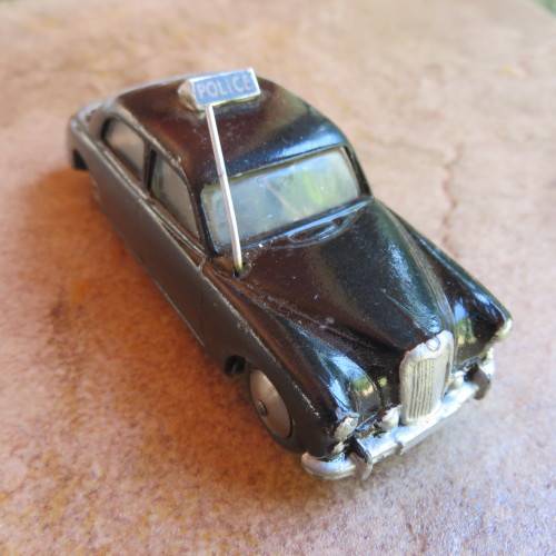 CORGI TOYS 209 RILEY PATHFINDER POLICE CAR