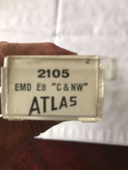 N SCALE 2105 EMD E8 CXNW ATLAS -MADE IN ITALY