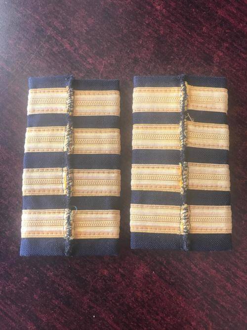 PILOTS SHOULDER BOARD PAIR
