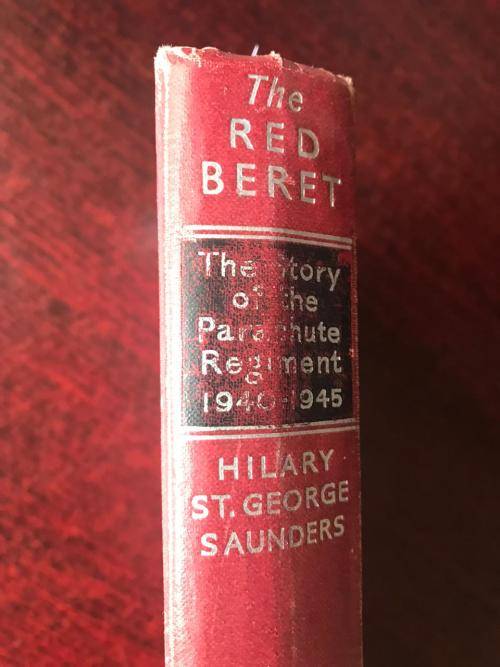 THE RED BERET-THE STORY OF THE PARACHUTE REGIMENT 1940-45- HARDCOVER -1ST EDITION PUBLISHED 1950-333