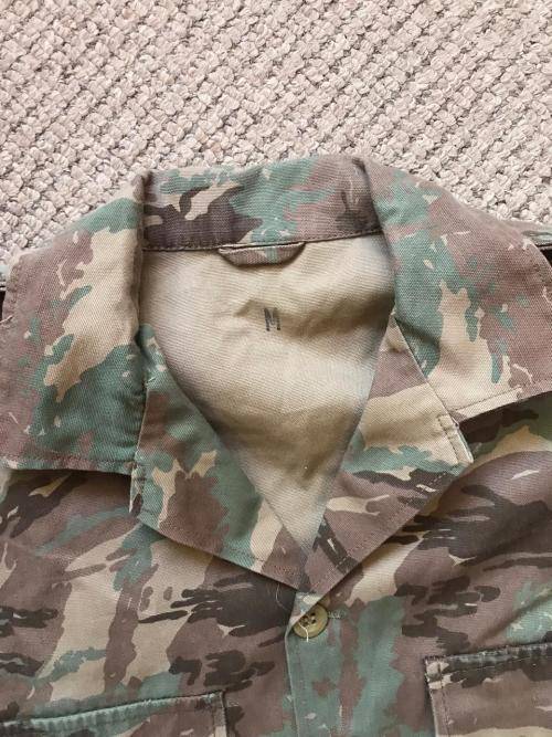 ORIGINAL 32 BATTALION RECCE COPY WINTER PATTERN CAMO SHIRT,SIZE MEDIUM-MEASURES 56CM ARMPIT TO ARMPI