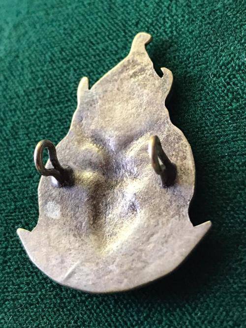 RHODESIAN DEFENCE REGIMENT CAP BADGE-SECOND PATTERN 1980- 2 LUGS