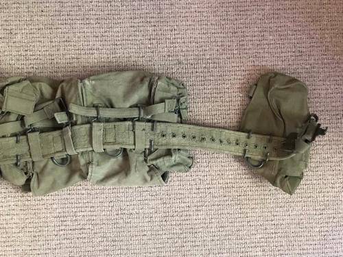 ORIGINAL RHODESIAN P69 WEBBING 4X POACHES ON WEBBING BELT