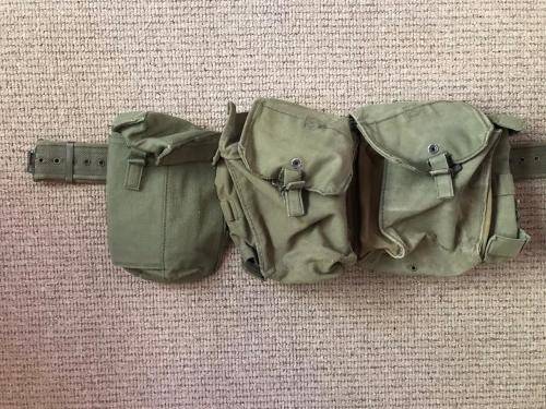ORIGINAL RHODESIAN P69 WEBBING 4X POACHES ON WEBBING BELT