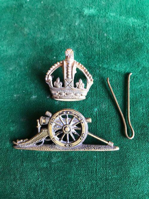 AUSTRALIA ARTILLERY (BATTERY SERGEANT MAJOR) QUALIFICATION BADGE- 1900-1912- LUGS COMPLETE