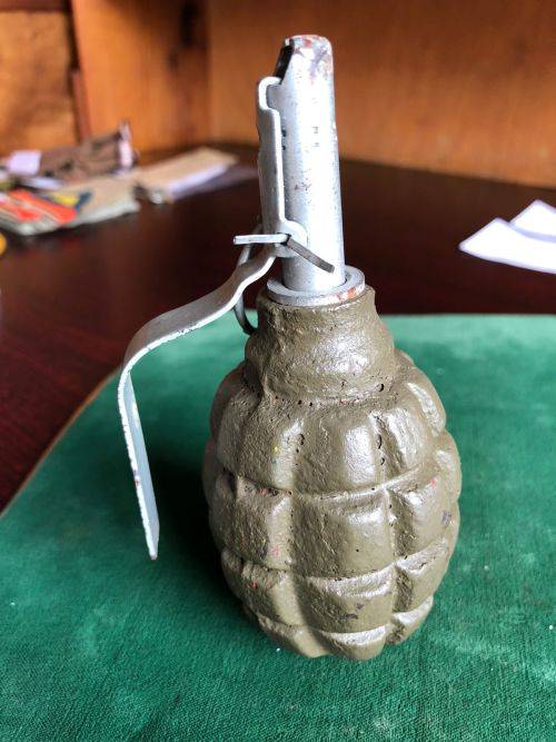 RUSSIAN F1,ANTI-PERSONNEL FRAGMENTATION GRENADE-NICKNAMED THE LIMONKA (LEMON-LIKE) BORDER WAR PERIOD