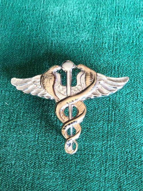 SA MEDICAL SERVICES BI-METAL DOCTORS BREAST BADGE- 3 PINS- SILVER MARKED