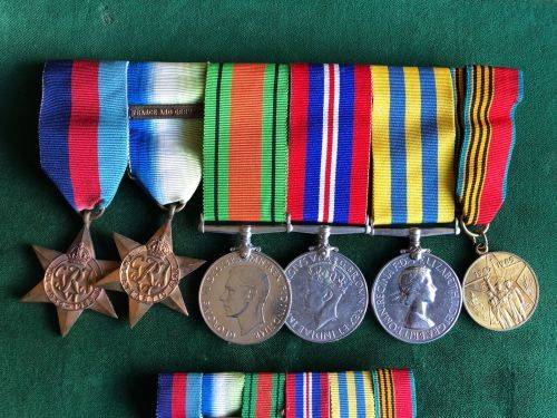 FULL SIZE WITH MINIATURES WW2 WITH KOREA MEDAL GROUP(1951) THE KOREA MEDAL NAMED TO BUCK S.P. PMX 80