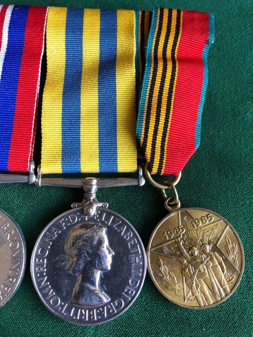 FULL SIZE WITH MINIATURES WW2 WITH KOREA MEDAL GROUP(1951) THE KOREA MEDAL NAMED TO BUCK S.P. PMX 80