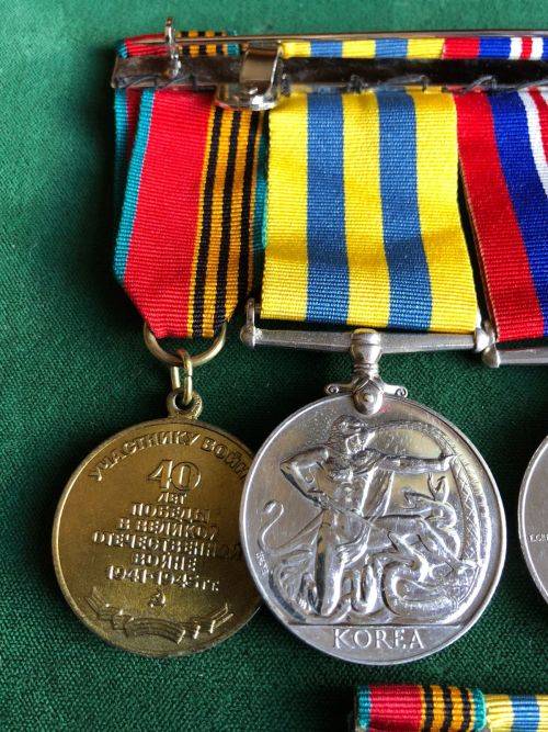 FULL SIZE WITH MINIATURES WW2 WITH KOREA MEDAL GROUP(1951) THE KOREA MEDAL NAMED TO BUCK S.P. PMX 80