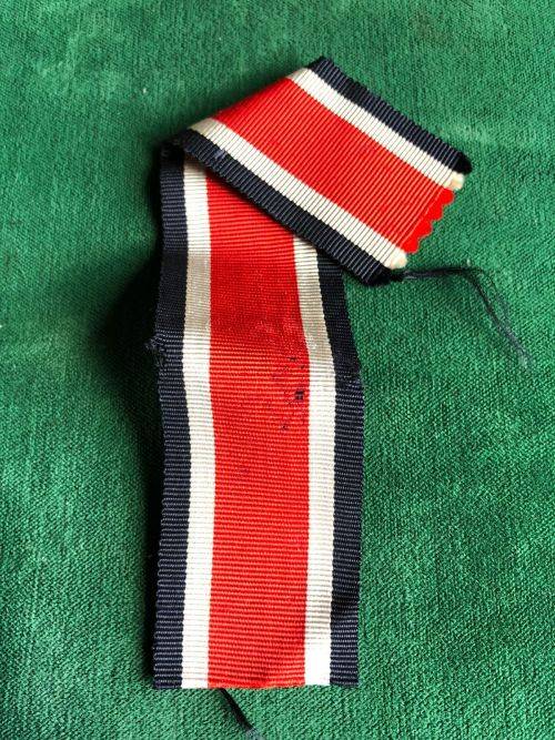FULL SIZE GERMAN WW2 CROSS RIBBON-LENGTH 14 CM