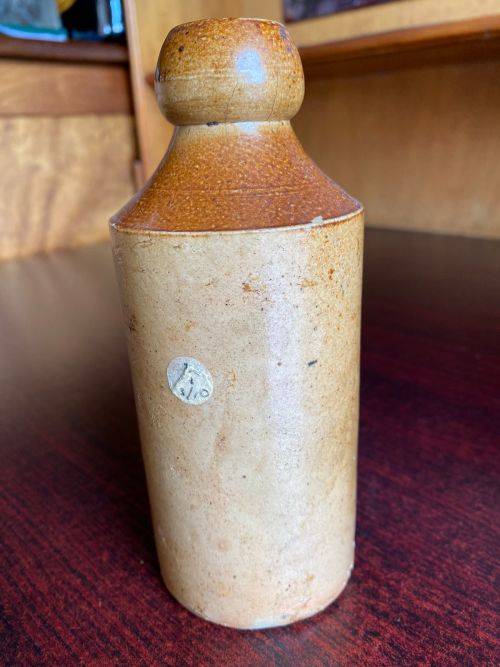 EUGENE S. WHYTE CRADOCK GINGER BEER BOTTLE-VERY GOOD CONDITION WITH NO DAMAGE