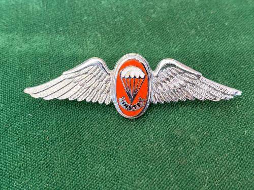 SA PARACHUTE FREEFALL INSTRUCTOR CHROME AND ENAMEL (NO LUCITE) MESS DRESS WING-WORN FROM THE 1970`S-