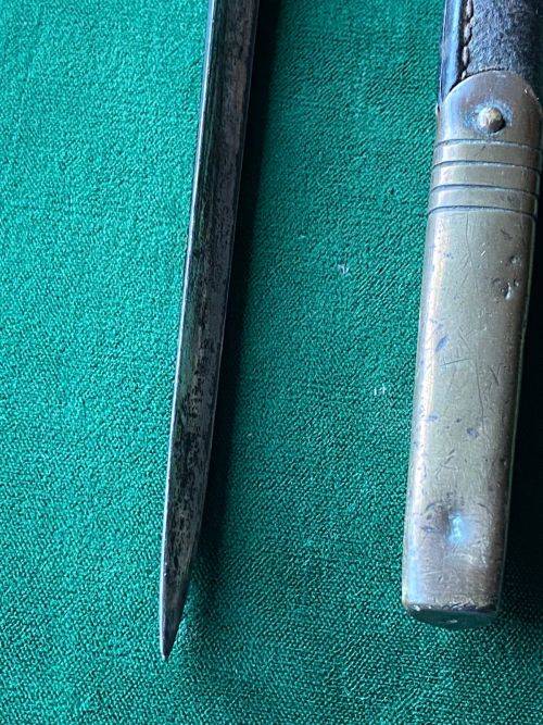 BRITISH 1853/72 SOCKET BAYONET-A STANDARD 1853 BUSHED TO FIT THE MARTINI HENRY RIFLE-IT COMES WITH T