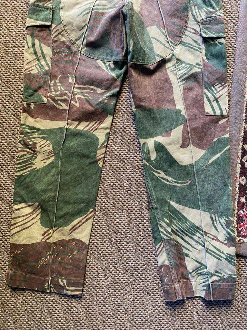 RHODESIAN CAMO TROUSERS-SIZE 34-PIPE LENGTH 73CM-THE ONE WITH POCKETS ON BOTH SIDES AND REINFORCED B