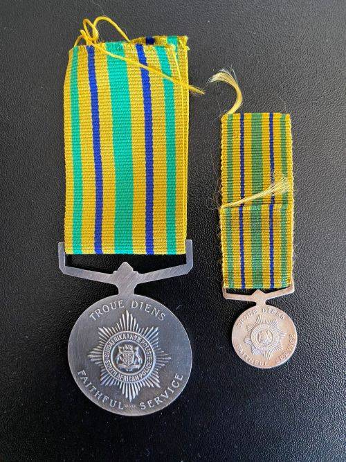 SA POLICE STAR FOR FAITHFULL SERVICE(1979) SILVER STAMPED-UNNAMED-SOLD WITH MINIATURE