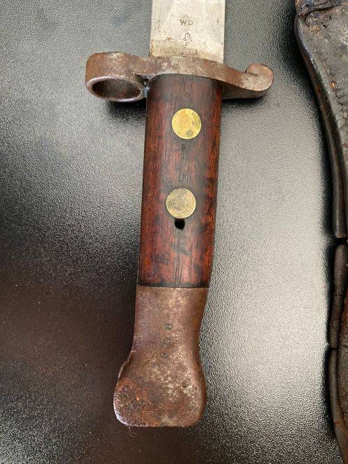 BRITISH 1888 BAYONET MK1 -SECOND PATTERN FOR THE LEE METFORD RIFLE
