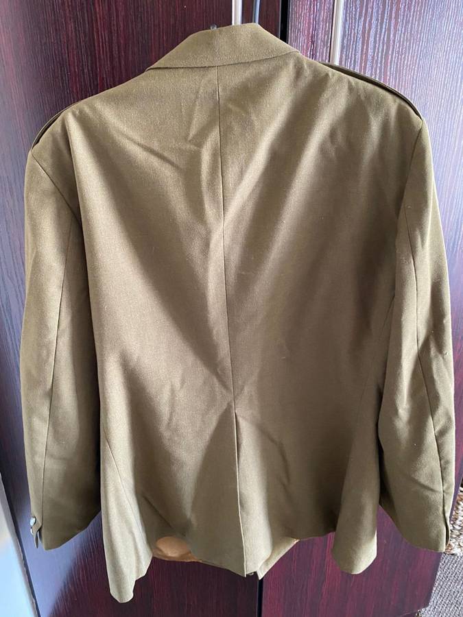 SA MEDICAL CORPS STEP OUT JACKET-SIZE SMALL-MEASURES 46 CM ARMPIT TO ARMPIT