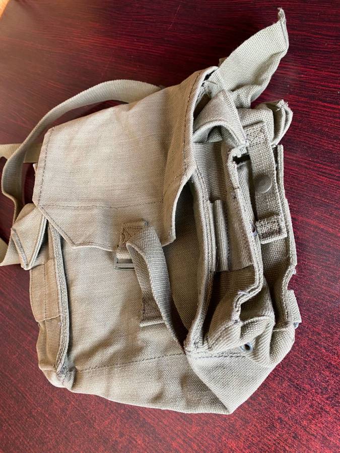 SADF BORDER WAR PERIOD-PATTERN 73 WEBBING PATROL BAG-VERY GOOD AND COMPLETE CONDITION