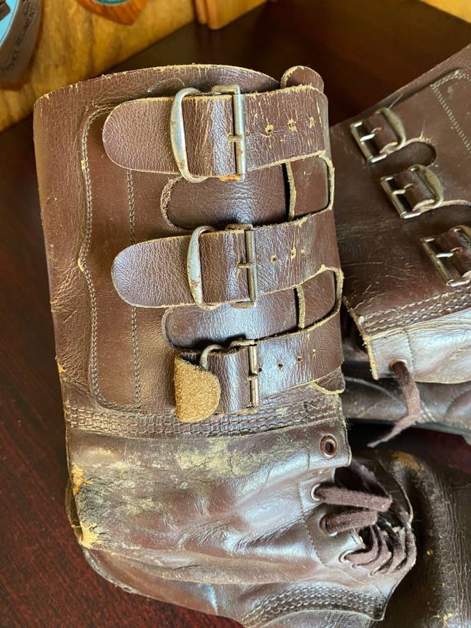 RHODESIAN MILITARY ISSUE,BOOTS -A SIZE 7-FAIRLY GOOD CONDITION-CONSIDERING AGE