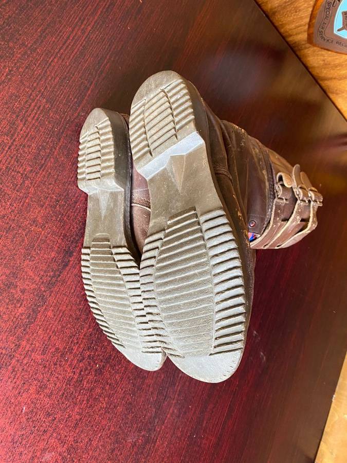 RHODESIAN MILITARY ISSUE,BOOTS -A SIZE 7-FAIRLY GOOD CONDITION-CONSIDERING AGE