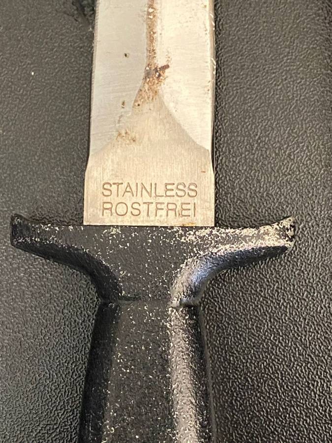 RECCE,GERBER BOOT KNIFE- OVERALL LENGTH 22,5 CM-GOOD CONDITION,NEED SOME CLEANING