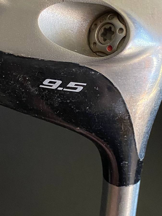 TAYLERMADE R7-TITANIUM,9,5 DEGREES DRIVER-OVERALL LENGTH 116 CM