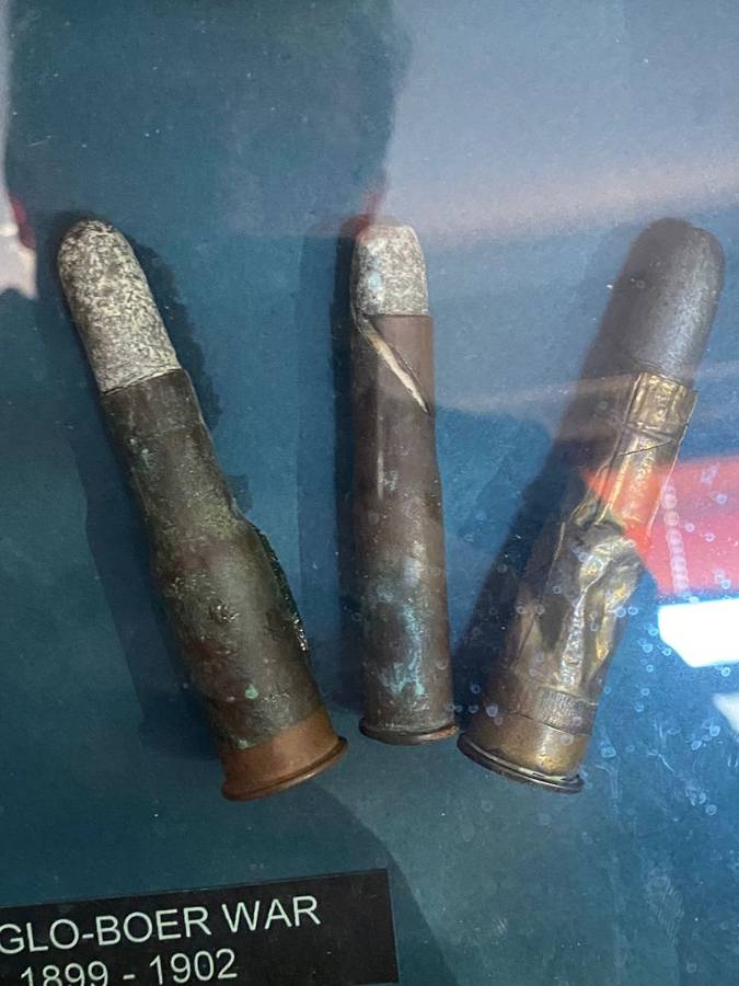 FRAMED ANGLO BOER WAR 1899-1902 BULLETS-MARTINI HENRY + MAUSER- FRAME MEASURES 25,5X20CM