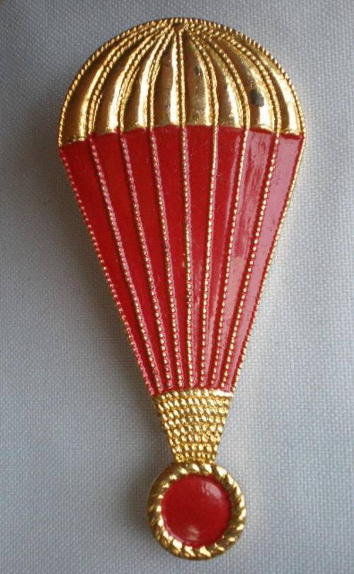 ITALIAN POST WW2 INSTRUCTORS PARA BADGE-ENAMEL-STICK PIN INTACT