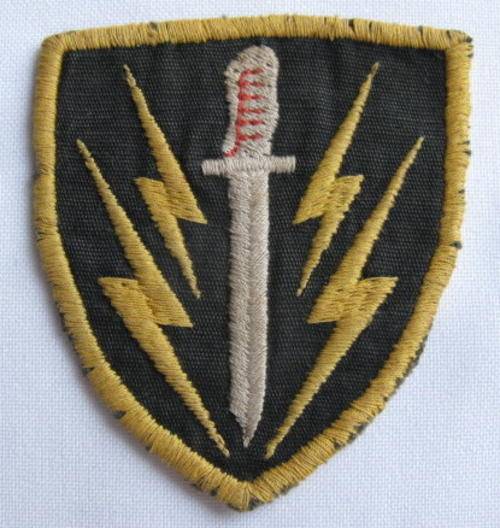 61 MECHANISED BATTALION GROUP CLOTH FLASH-FIRST TYPE
