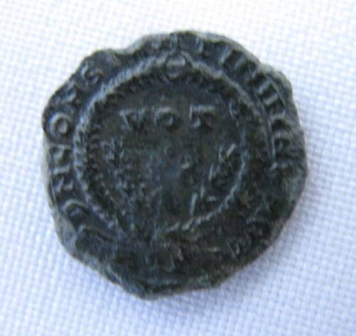 ROMAN BRONZE COIN-CONSTANTINE 1-307-337 AD-DIAMETER 17MM