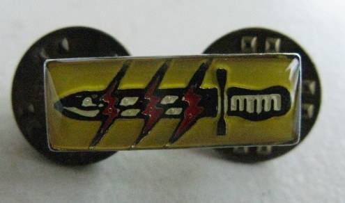 61 MECHANISED BATTALION GROUP MESS DRESS OPERATIONS PARTICIPATION BADGE - 2 PINS - GUARANTEED ORIGIN