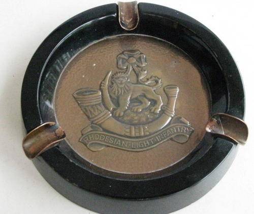 RHODESIAN LIGHT INFANTRY ASHTRAY - DIAMETER 15CM