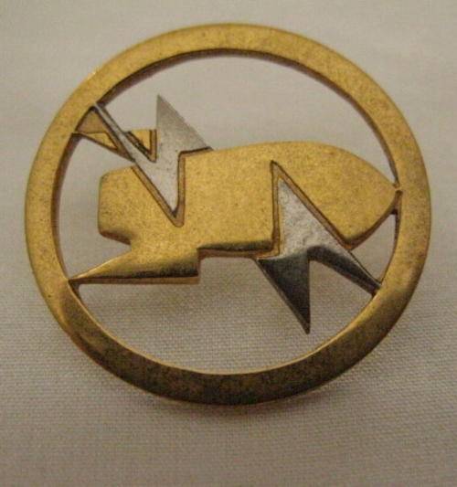 EXPLOSIVE ORDNANCE DISPOSAL BI-METAL PROFICIENCY BREAST BADGE - APPROVED IN 1983 - 2 PINS