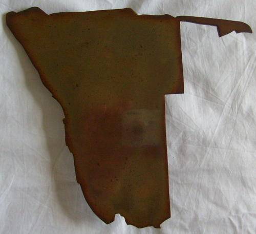 (3528) S.W.A MAP IN SOLID METAL 3MM THICK MEASURES 19X17CM. USED IN S.W.A COLLECTION