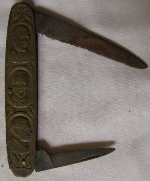 NO. 4179)  1960 UNION KNIFE MAKERS SCHLIEPER - SOLINGEN GERMANY 2 BLADES.