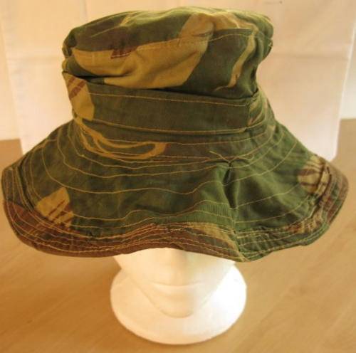 RHODESIA - CAMO BOONIE HAT INSIDE RING MEASURES 53CM.  THIS BUSH HAT COMES WITH A BIGGER THAN NORMAL