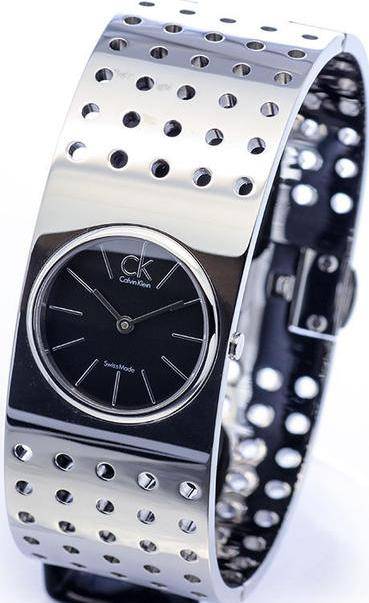 CALVIN KLEIN Women's Grid 100% Swiss Made Watch R4999((AWESOME PIECES ))