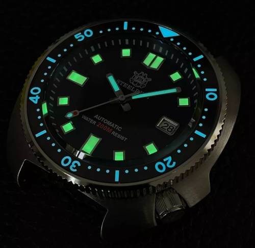 STEELDIVE Bluedial Captain Willard 6105 Homage 200m Sapphire Crystal