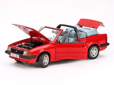 1984 Ford Escort MK3 GL 1/18 BOXED die cast model