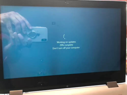 Dell p57g laptop / TOUCH SCREEN/ FOLDABLE LAPTOP IN TABLET MODE/