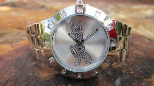 GUESS UNISEX WATCH - SILVER ROUND FACE!! NEWEST ARRIVAL!!!
